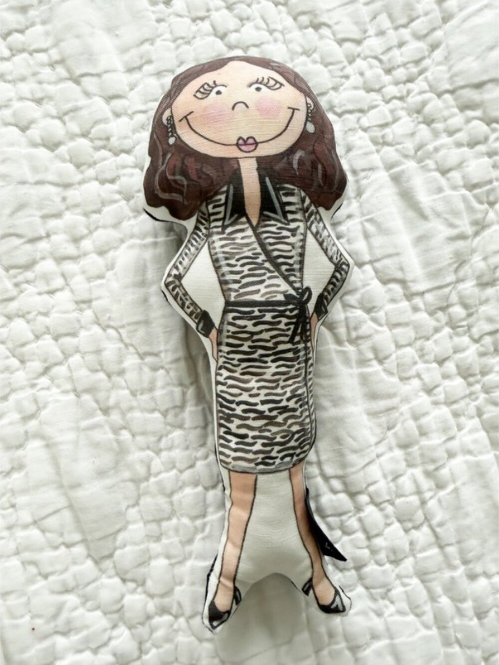 Kahri Little Diane Doll Plush Designer DVF - Picture 2 of 6